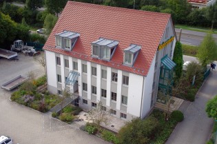Firmengebäude Firmengebäude